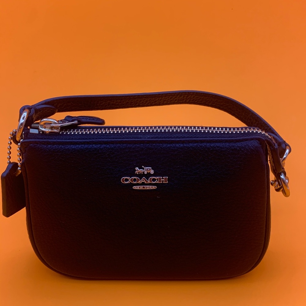 Coach Nolita 15